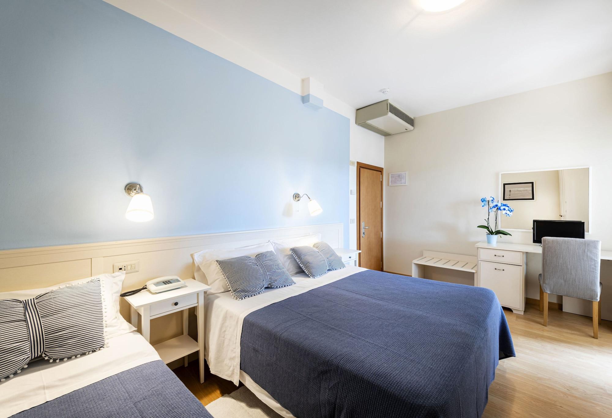 Hotel Andreaneri Marina di Pietrasanta Exterior photo